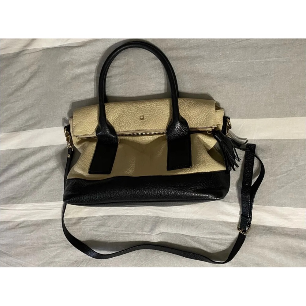 Kate Spade Purse - Picture 2 of 5